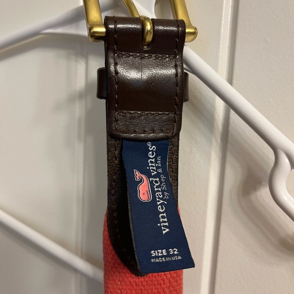 Vineyard Vines Belt Size 32 - Picture 2 of 3